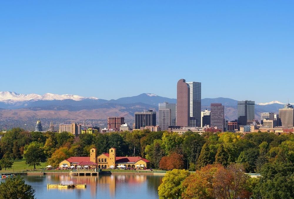 Digital Nomad Guide to Living in Denver, Colorado. 